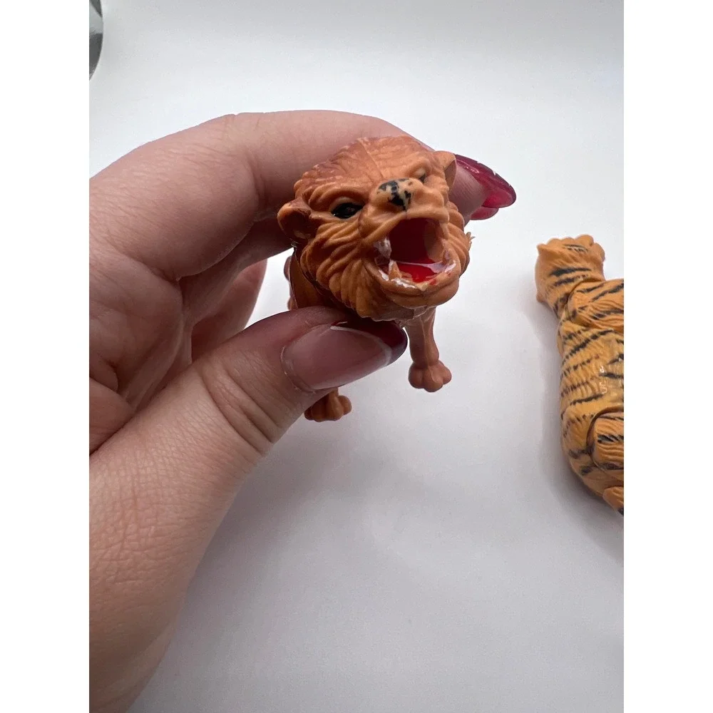 Vintage Set Of‎ Plastic Lion + Tiger Hand Painted Posable Legs/Heads Toys Safari